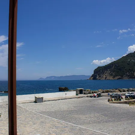 Georgios L 2* Skopelos Town