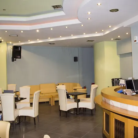 Georgios L Hotel