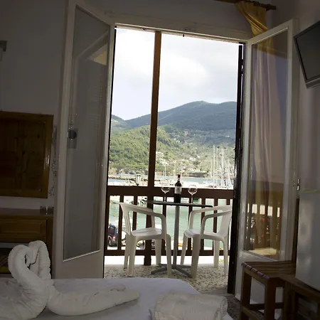 Georgios L 2* Skopelos