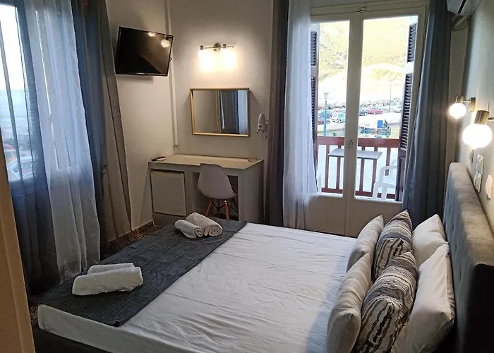 Georgios L 2* Skopelos stad