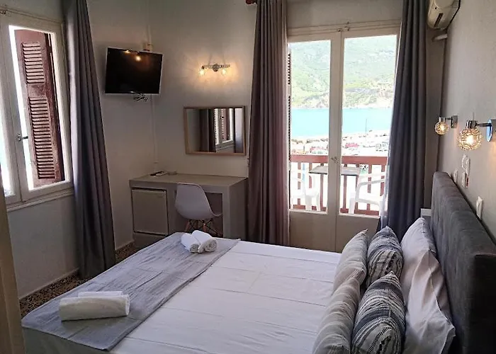 Georgios L 2* Skopelos Town