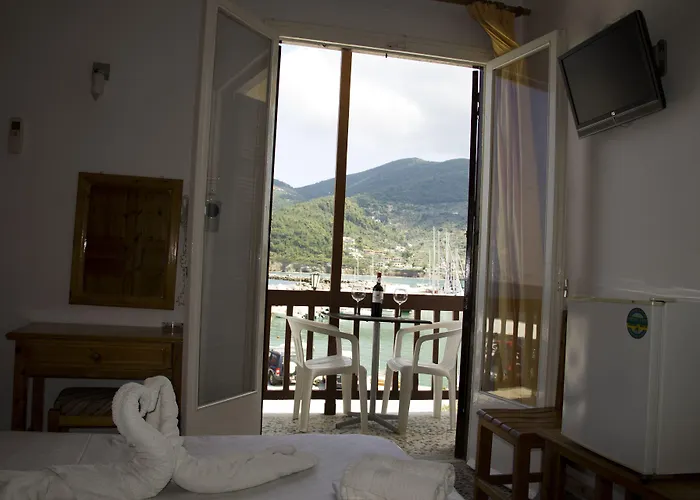 Georgios L 2* Skopelos Town